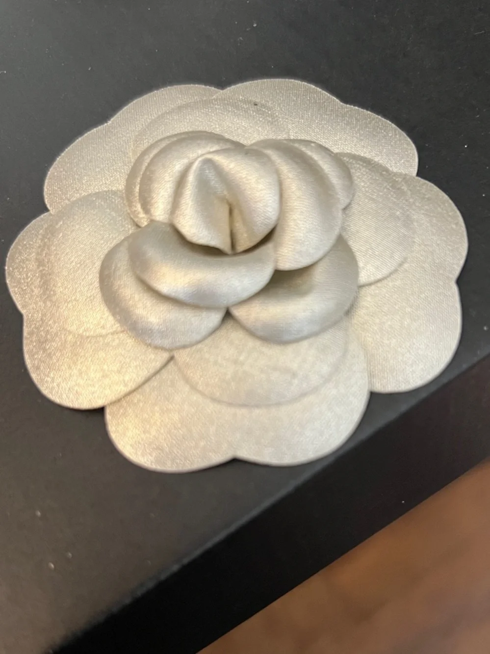 CHANEL Gift Wrapping Silver Camellia Flower